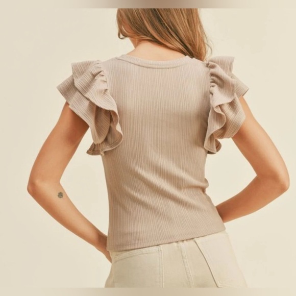 MIOU MUSE Ribbed Ruffle Sleeve Top - Picture 3 of 9